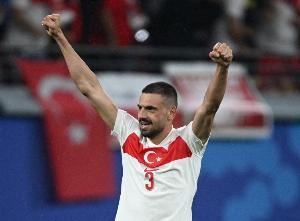 德米拉尔：希望土耳其能参加世界杯，感谢恰尔汗奥卢的精准助攻